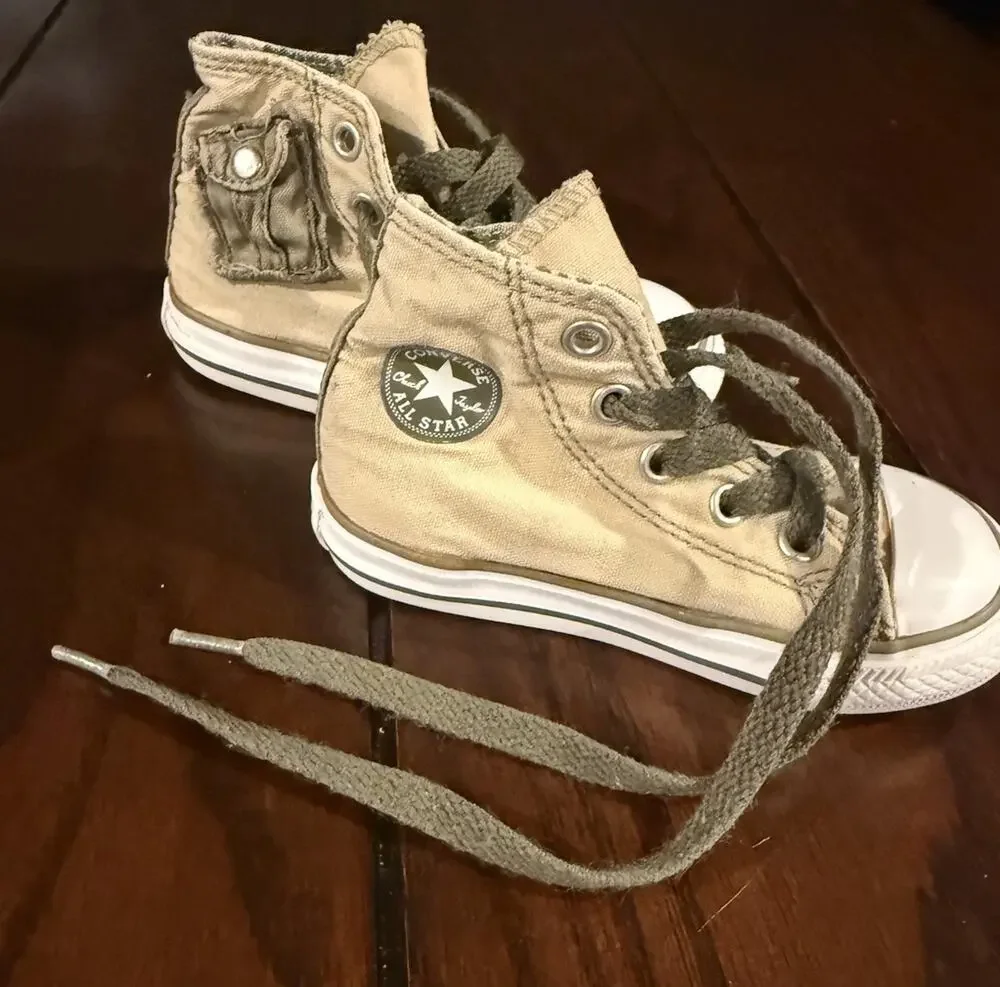 Converse Chuck Taylor All Star Kids High Top Canvas Sneakers Beige US 6